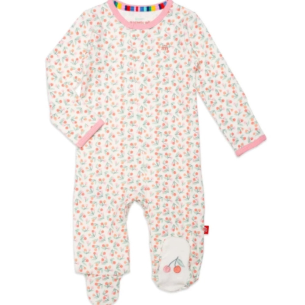 Magnetic Me | Mon Cheri Footie